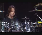 14 year old Eloy Casagrande at Modern Drummer Festival 2005! Up there with Tony Royster Junior, and was able to play Meshuggah grooves at that age!!! Today at 32 years old, he is simply scary to watch! from russianbare junior