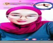 JULLY - INDONESIA CHAMET HOST from malay indonesia hijab